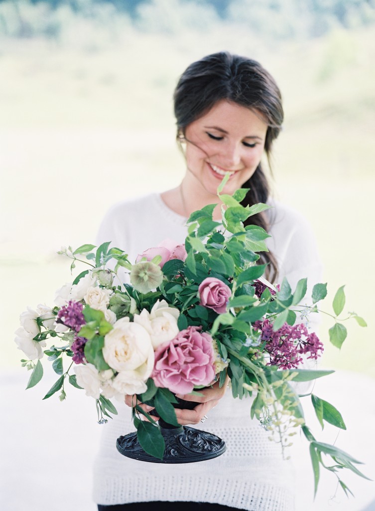 Lilacs & Roses | Purple flowers by The Day's Design | Heather Payne Photography