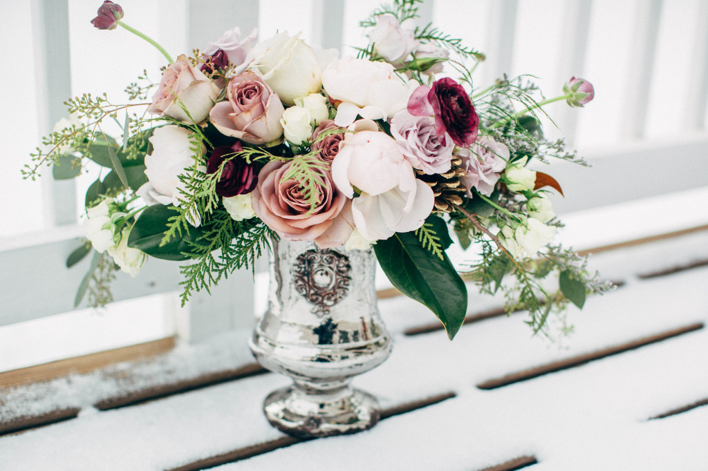 Winter Floral Arrangement | The Day's Design | Katie Grace Photography