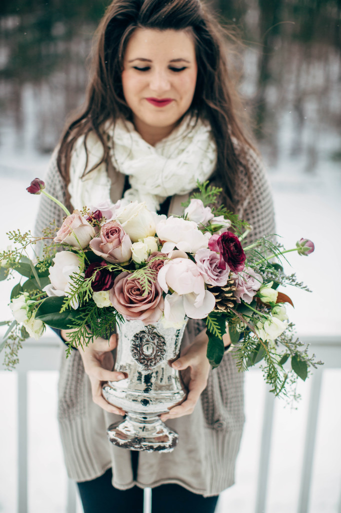 Winter Wedding Flowers | The Day's Design | Katie Grace Photography