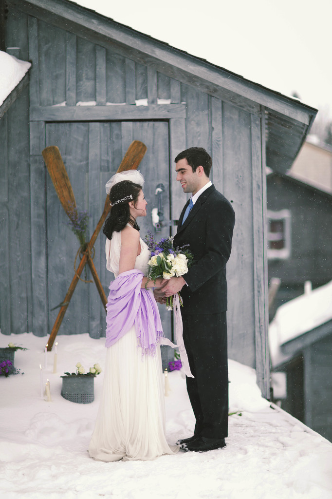 Winter Wedding Ceremony | The Day's Design | Eliza Jean Photography