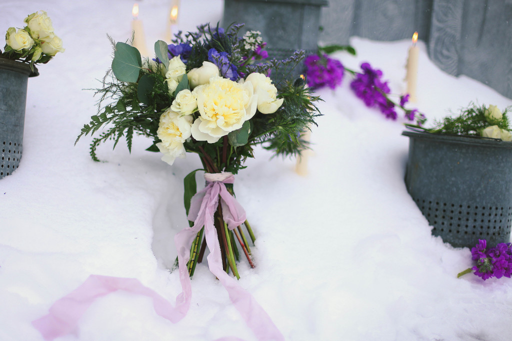 Winter Wedding Bouquet | The Day's Design | Eliza Jean Photography