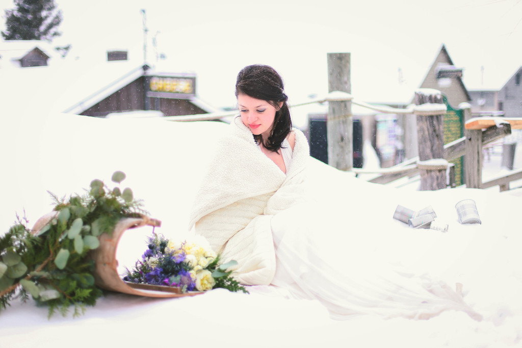 Winter Wedding in Fishtown | The Day's Design | Eliza Jean Photography