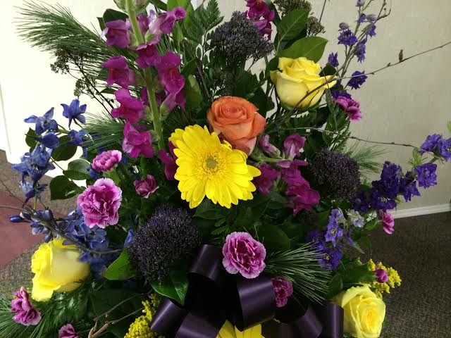 Purple and Yellow Flowers | The Day's Dream Blog