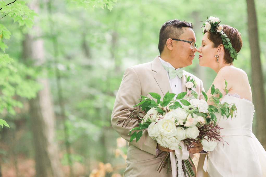 Wedding in the Woods | The Day's Design | Kelly Sweet Photography