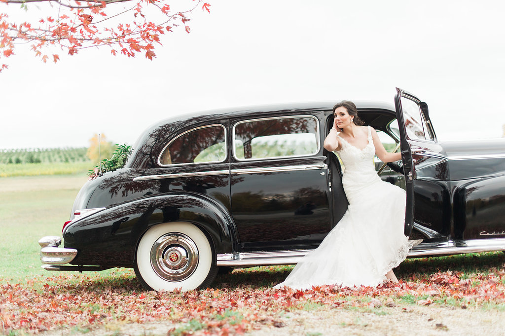 Vintage Wedding Car | The Day's Design | Kelly Sweet Photography