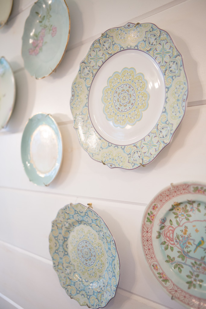 Vintage China | The Day's Design | Hetler Photography