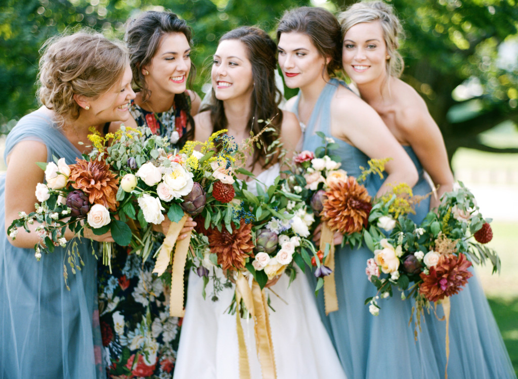 Red, Blue and Gold Wedding flower | The Day's Deisign | Weber Photography