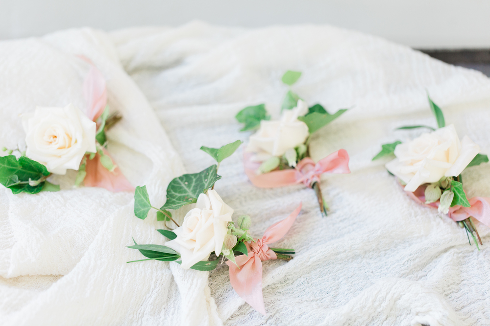 Buttonholes vs. Boutonierres | The Day's Design | Ashley Slater Photography