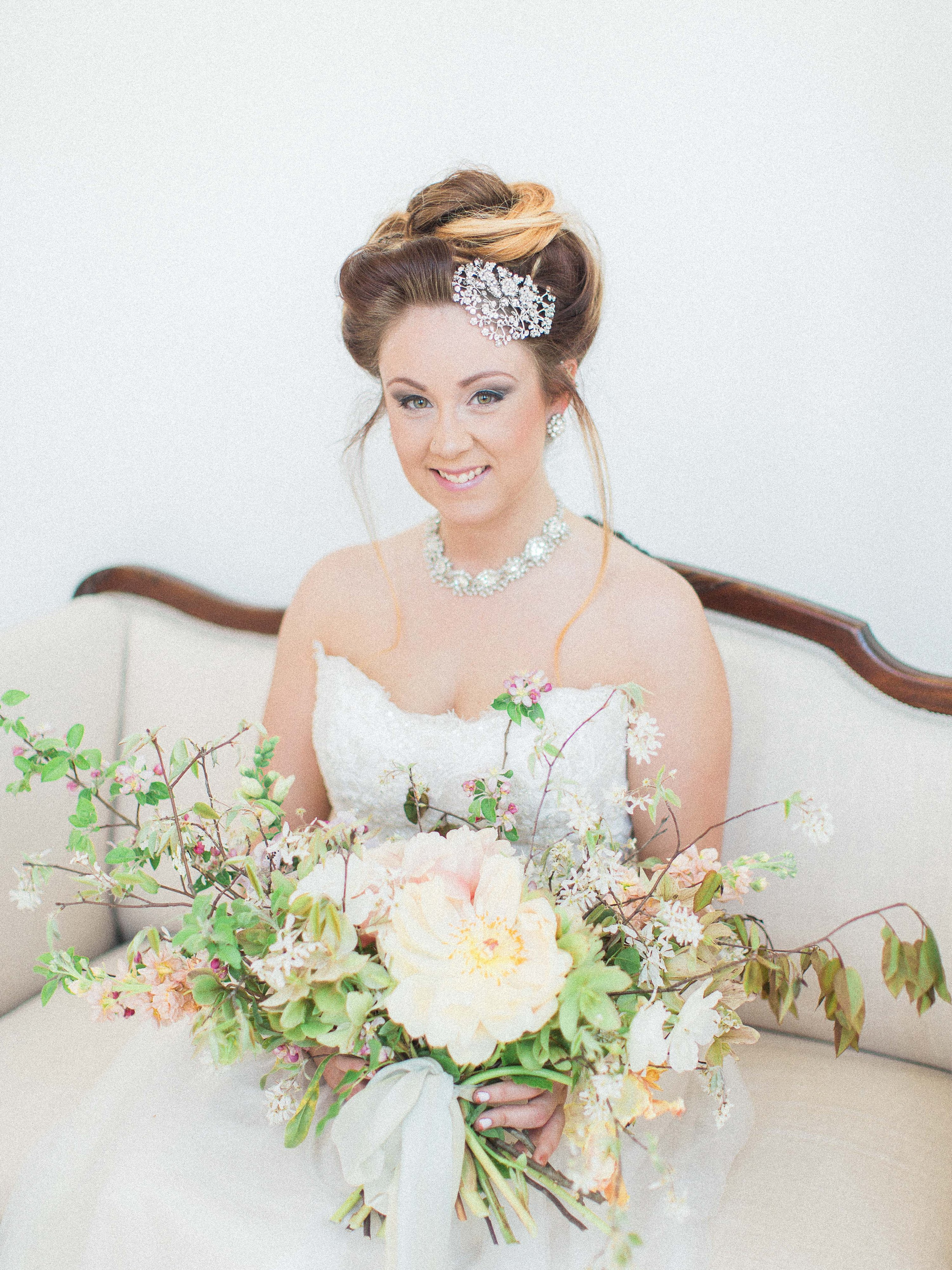Romantic Bridal Portraits | Holland Michigan Wedding | The Day's Design | Samantha James Photography