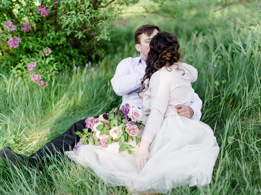 Lilac Engagement Session | The Day's Design | Ashley Slater Photography