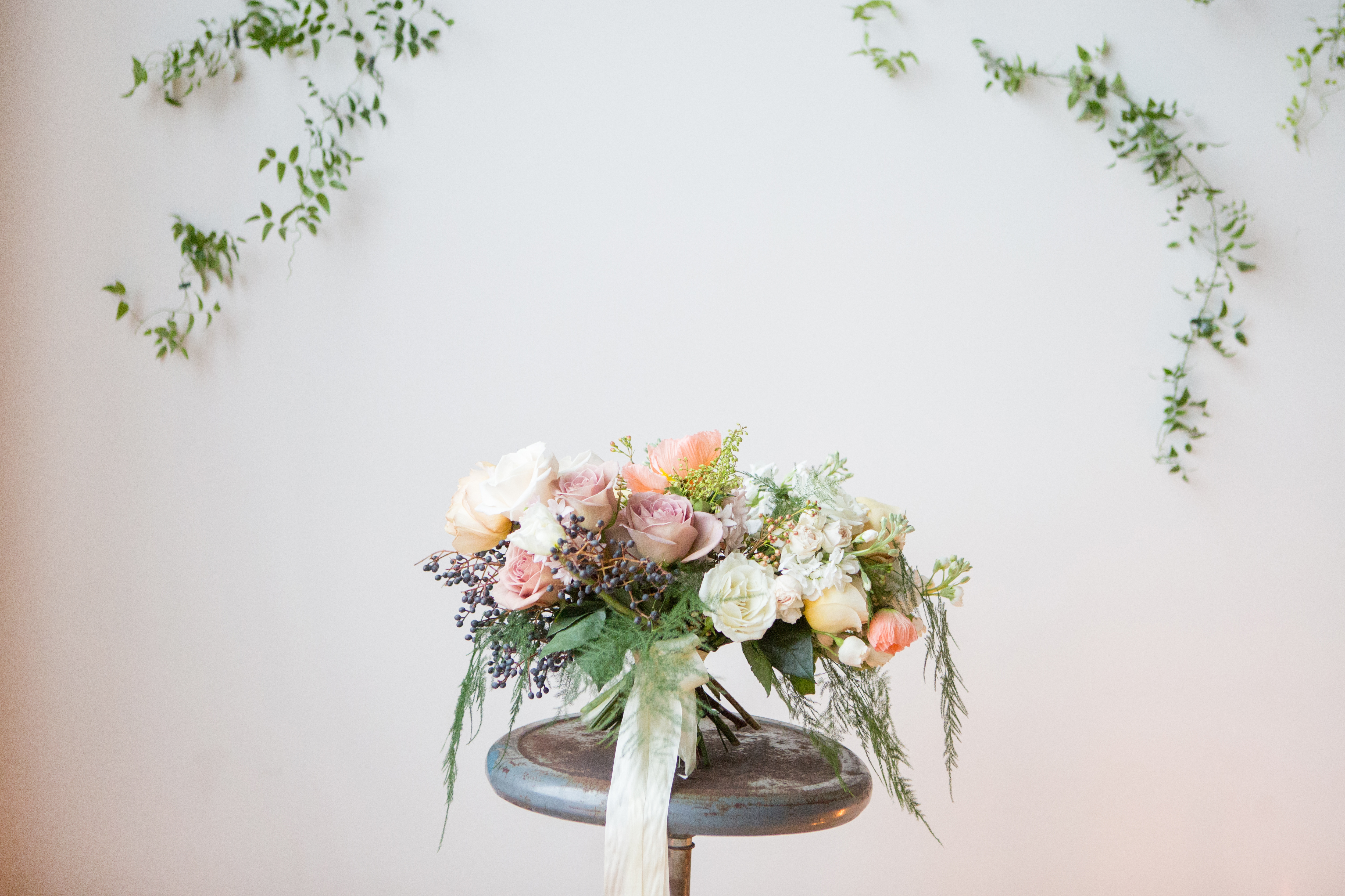 Winter Wedding Bouquet | The Day's Design | Hetler Photography