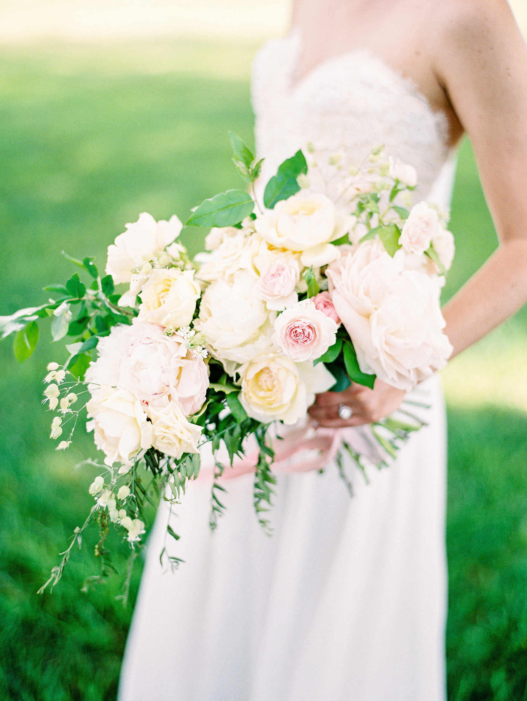 Blush Peony Bouquet | The Day's Design | Ashley Slater Photography