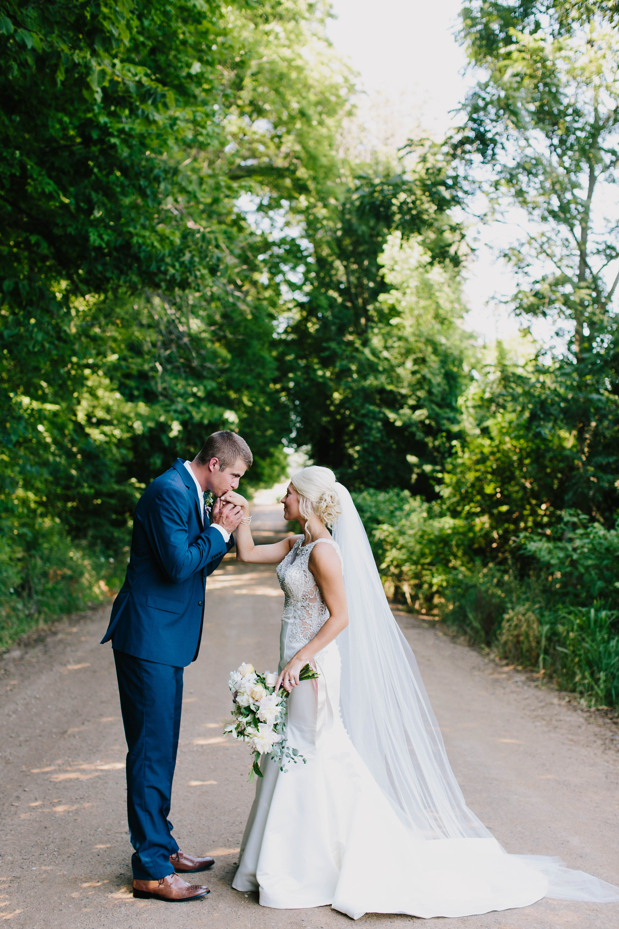 Navy and Blush Wedding | The Day's Design | Katie Grace Photography