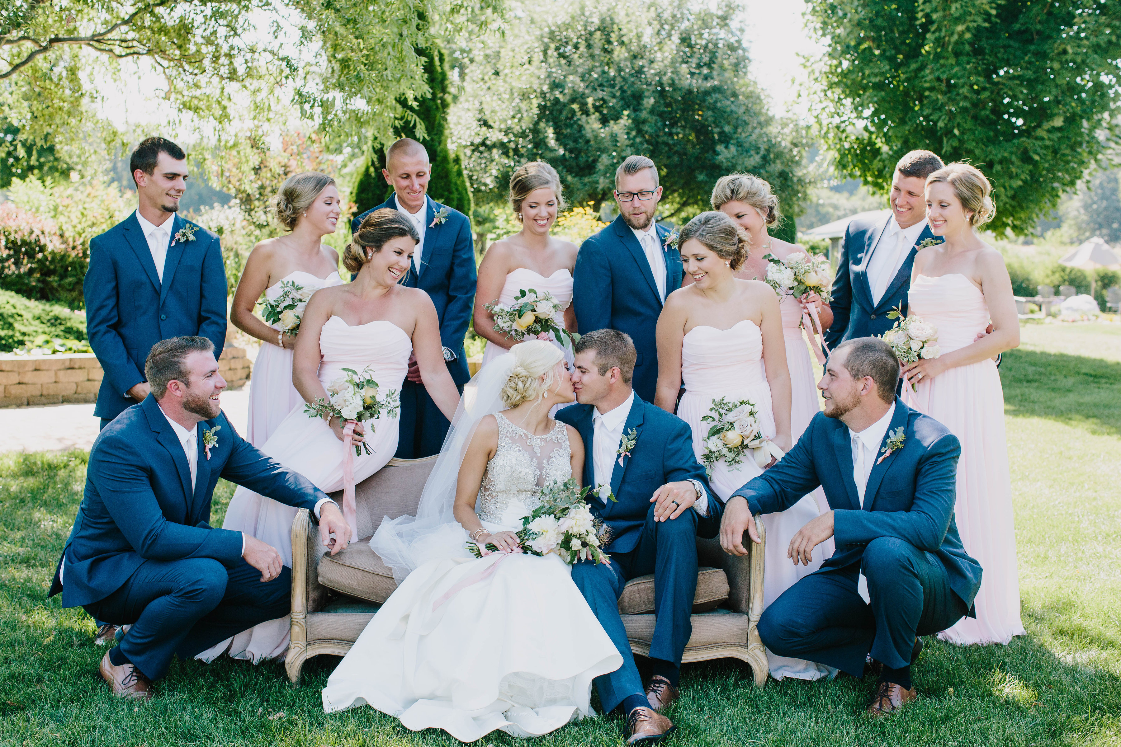 Blush and Navy Wedding | The Day's Design | Katie Grace Photography