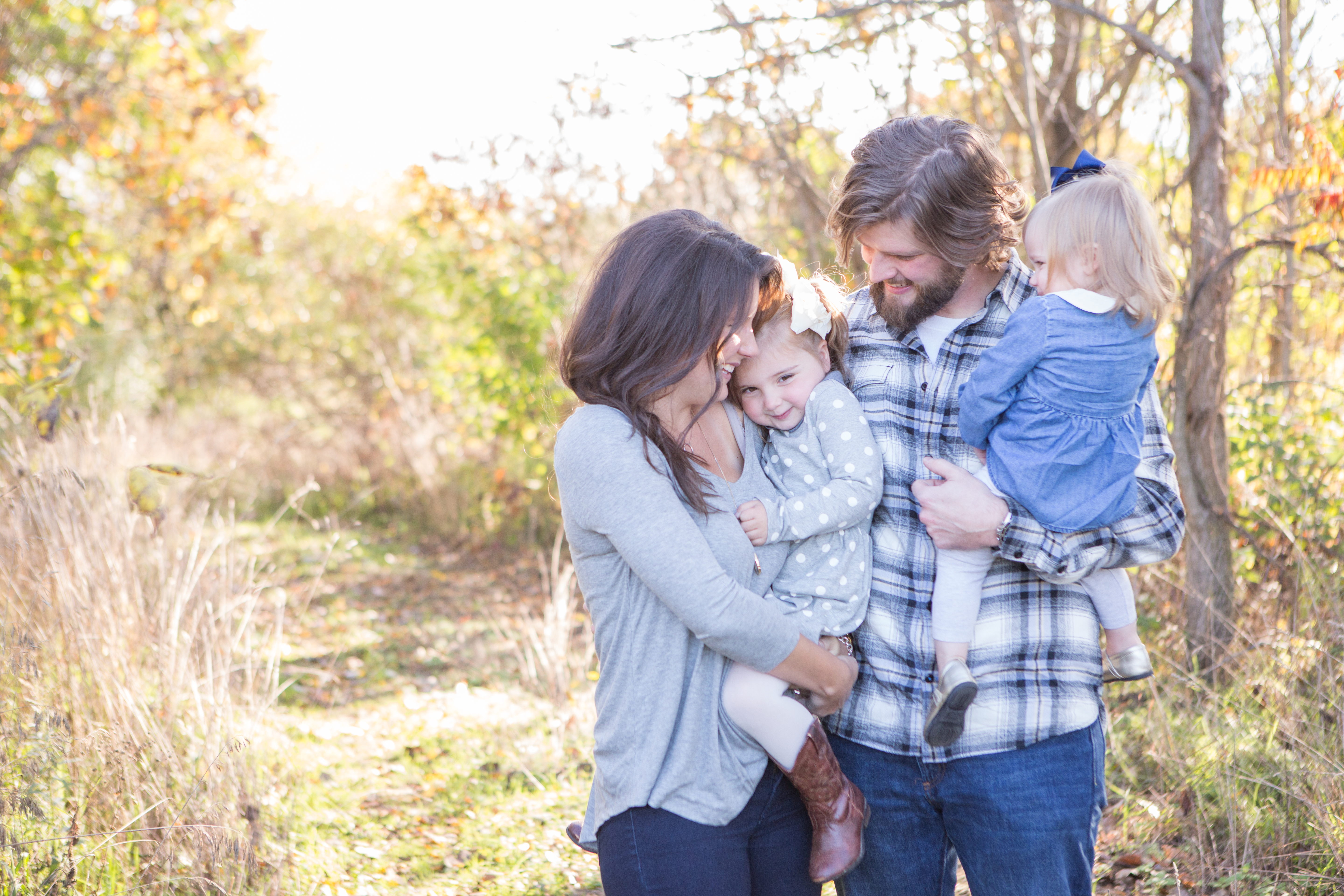 Family Photo Session | The Day's Design | Hetler Photography