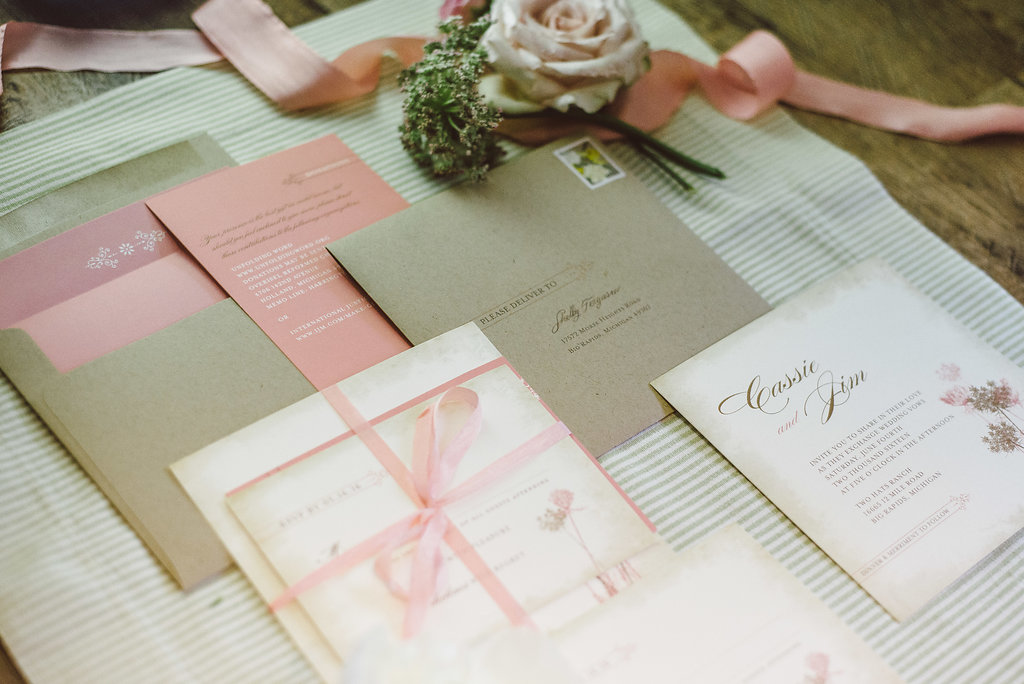 Minted Wedding Invitations | The Day's Design | Emilee Mae Photography