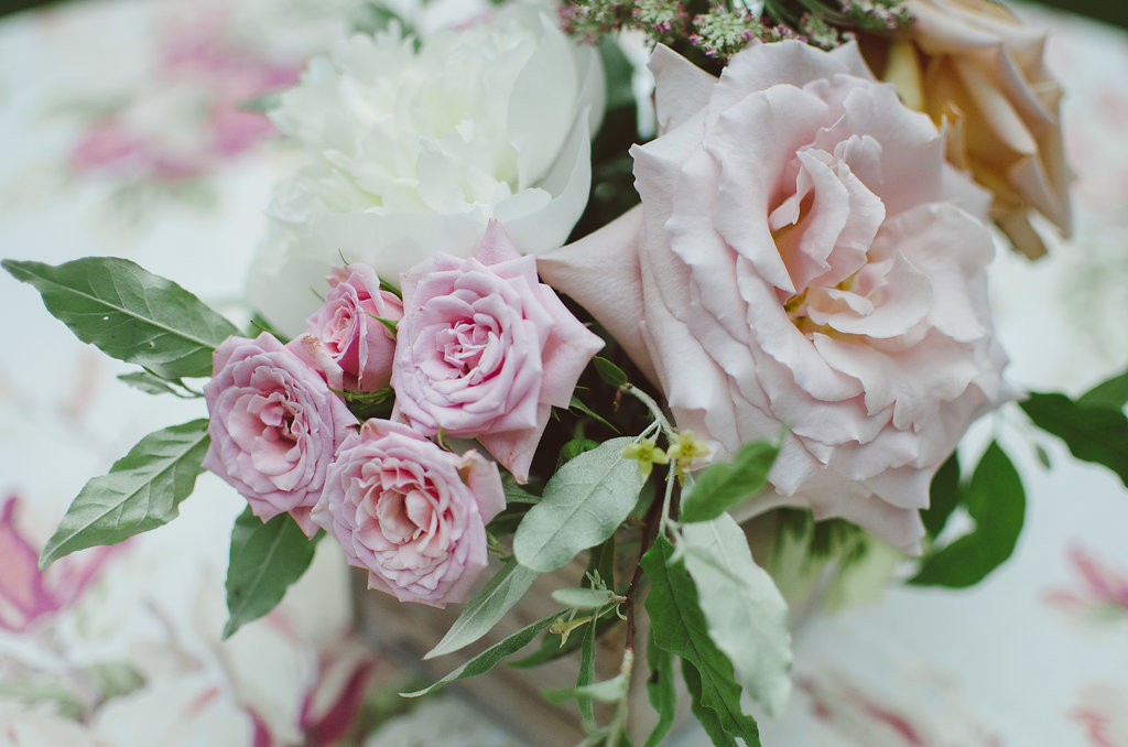 Blush Wedding Flowers | The Day's Design | Emilee Mae Photography