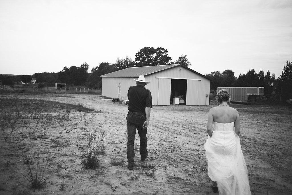 Two Hats Ranch Wedding | The Day's Design | Emilee Mae Photography