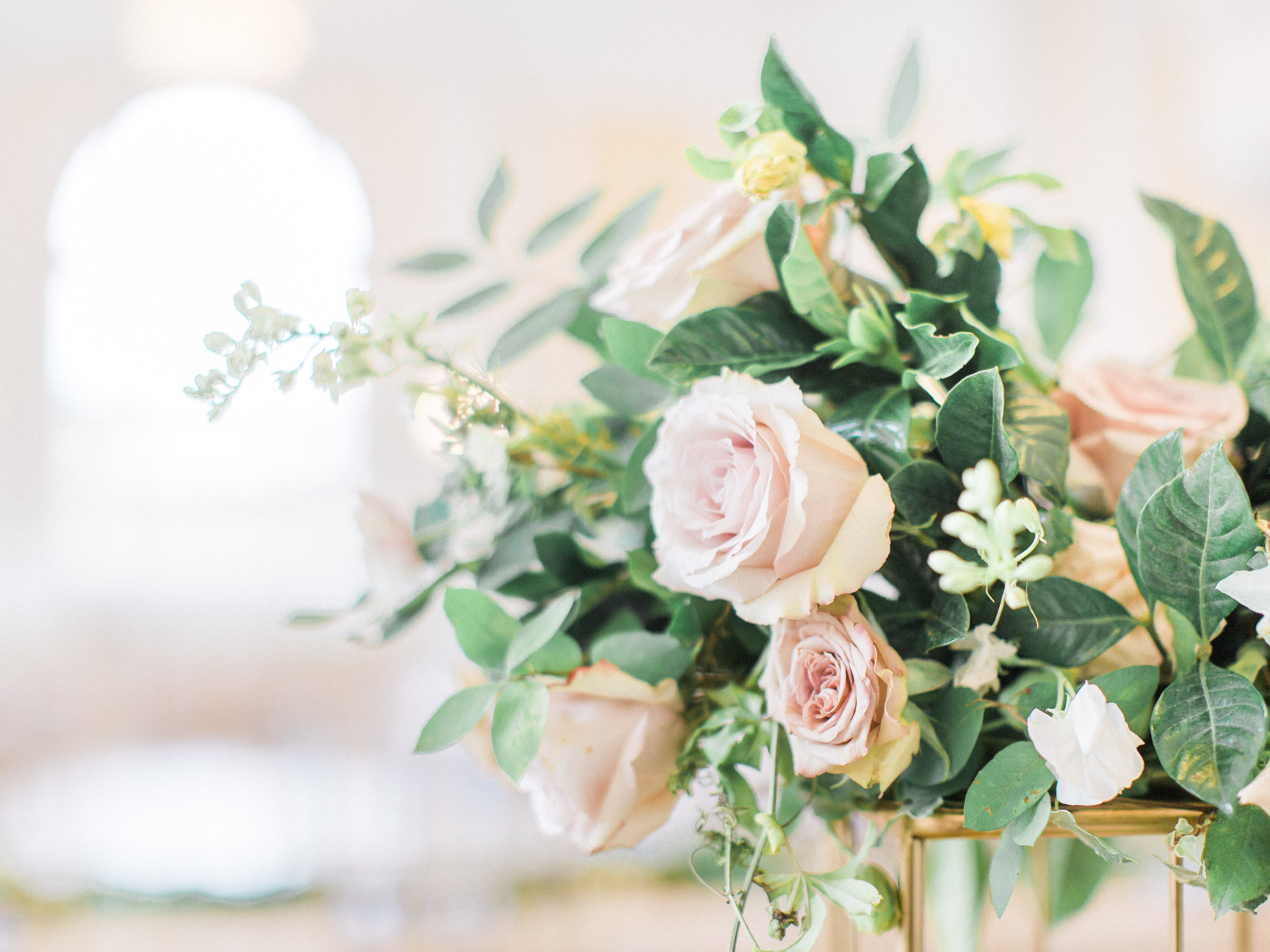 Blush Wedding Flowers | The Day's Design | Samantha James Photography