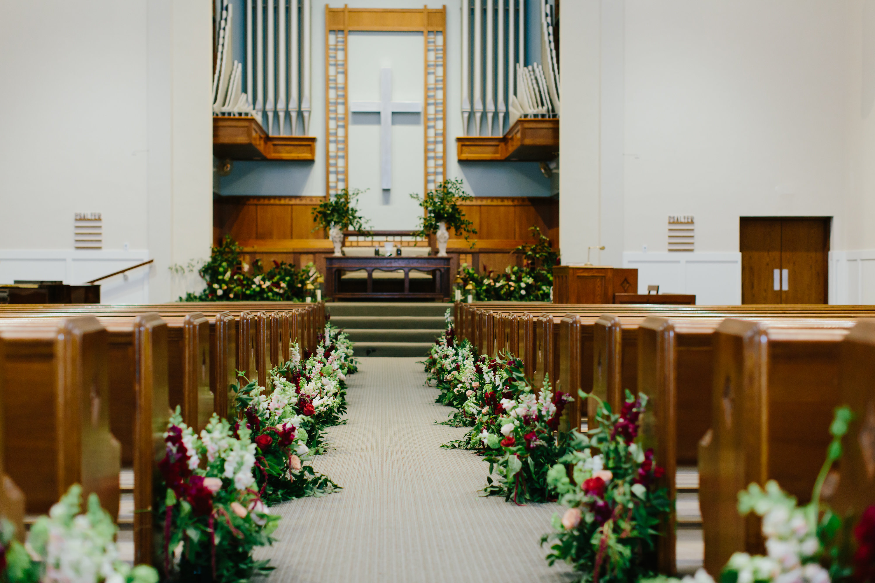 Church Wedding Ceremony Decor | The Day's Design | Katie Grace Photography