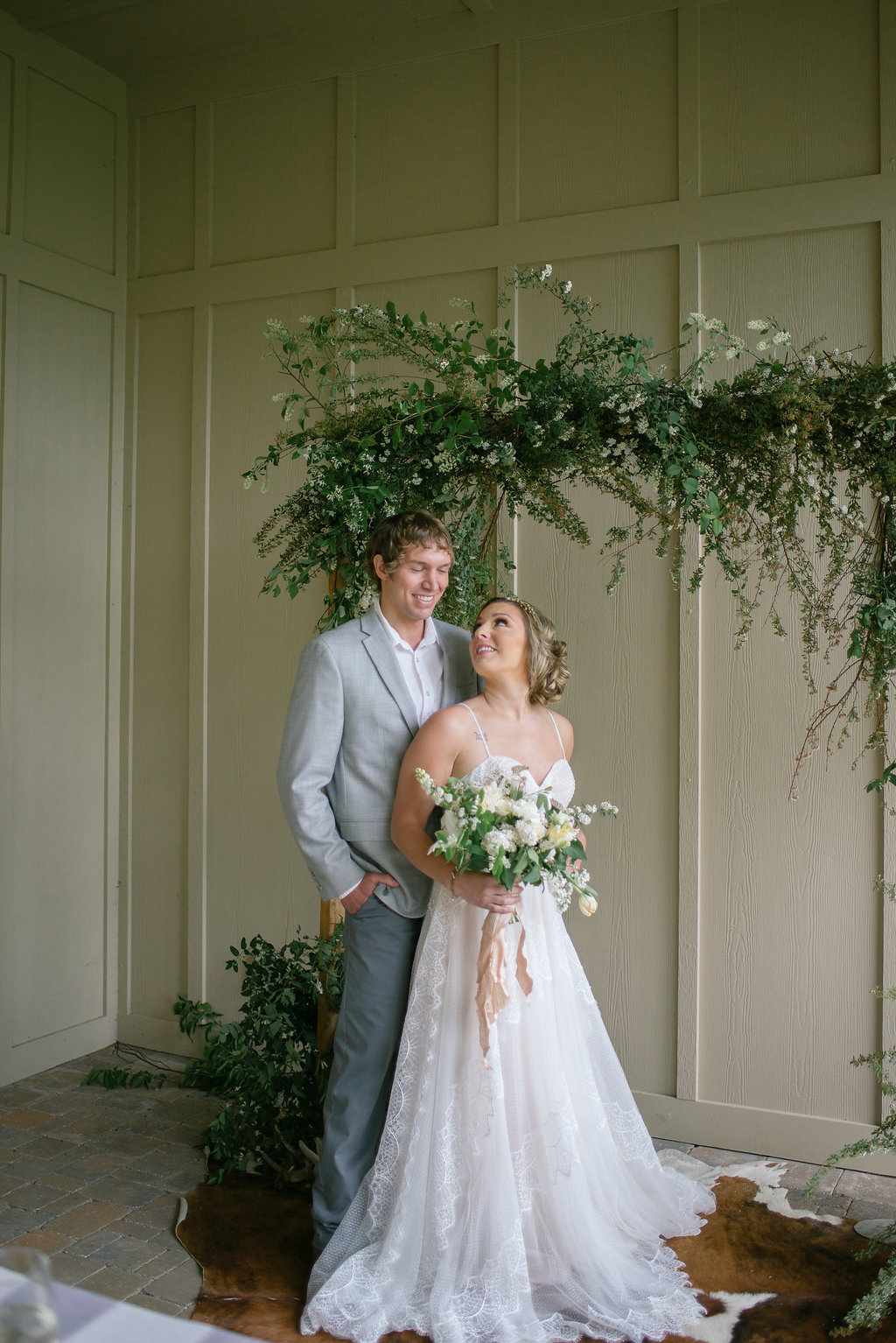 Spring Wedding Ideas | Emilee Mae Photography | The Day's Design 