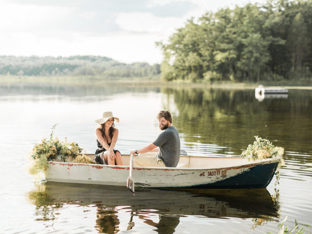Row Boat photo Session | TownLine Journal