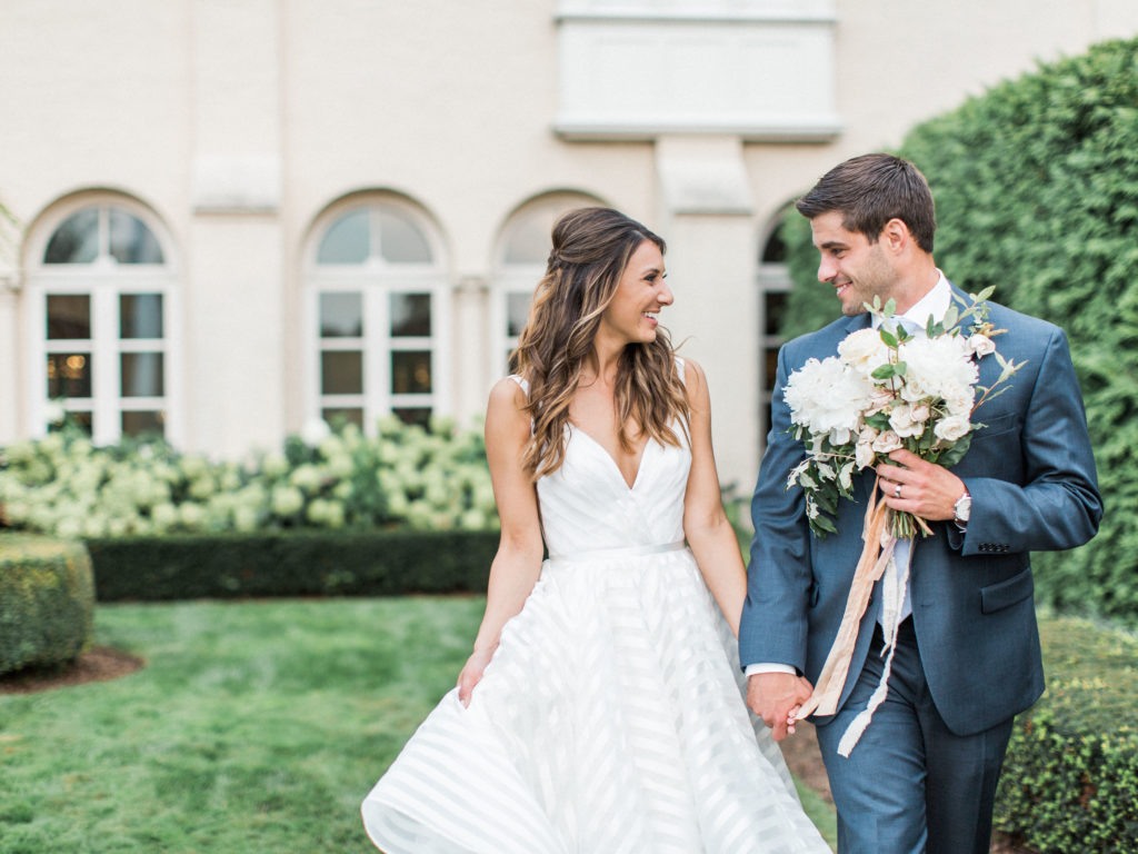 Blush Wedding Flowers | The Day's Deisgn | Samantha James Photography